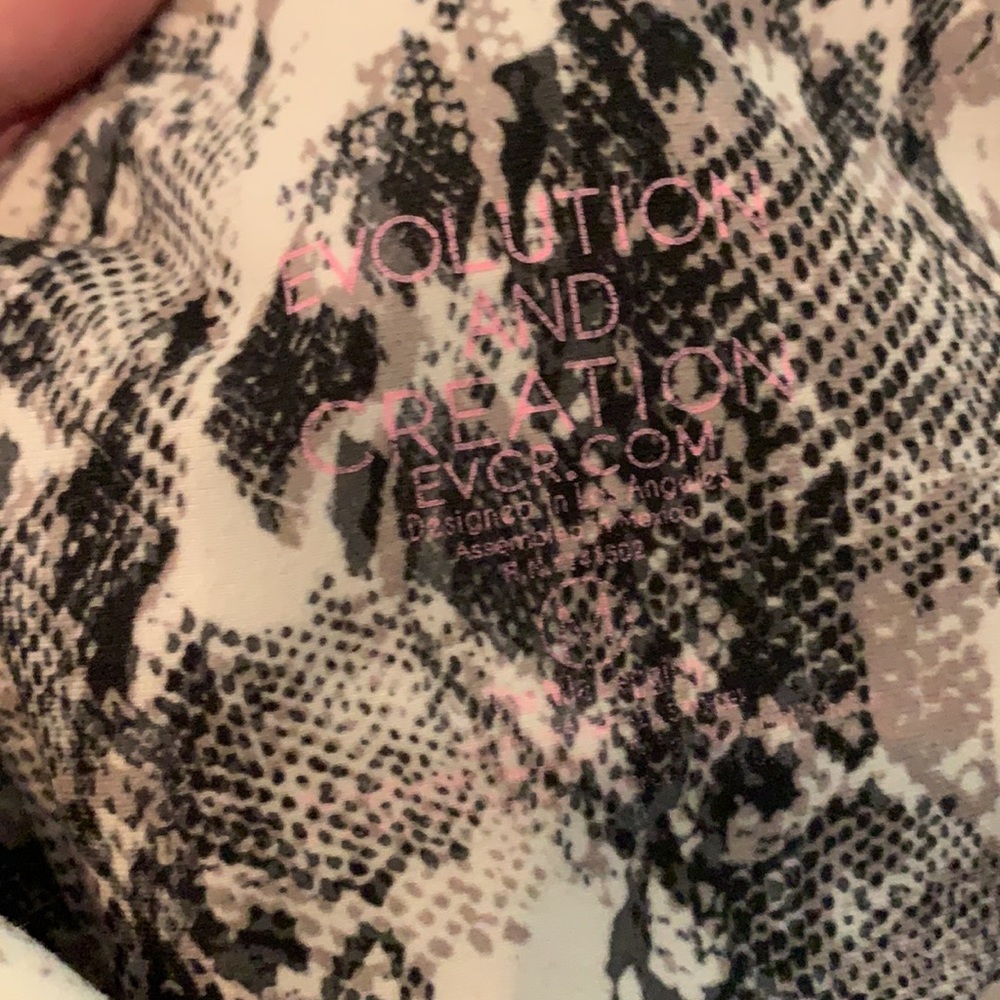 NWOT Evolution and creation leggings - Picture 3 of 7
